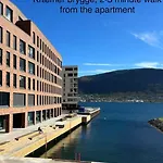 Daire Close To Center And The Of Tromsø